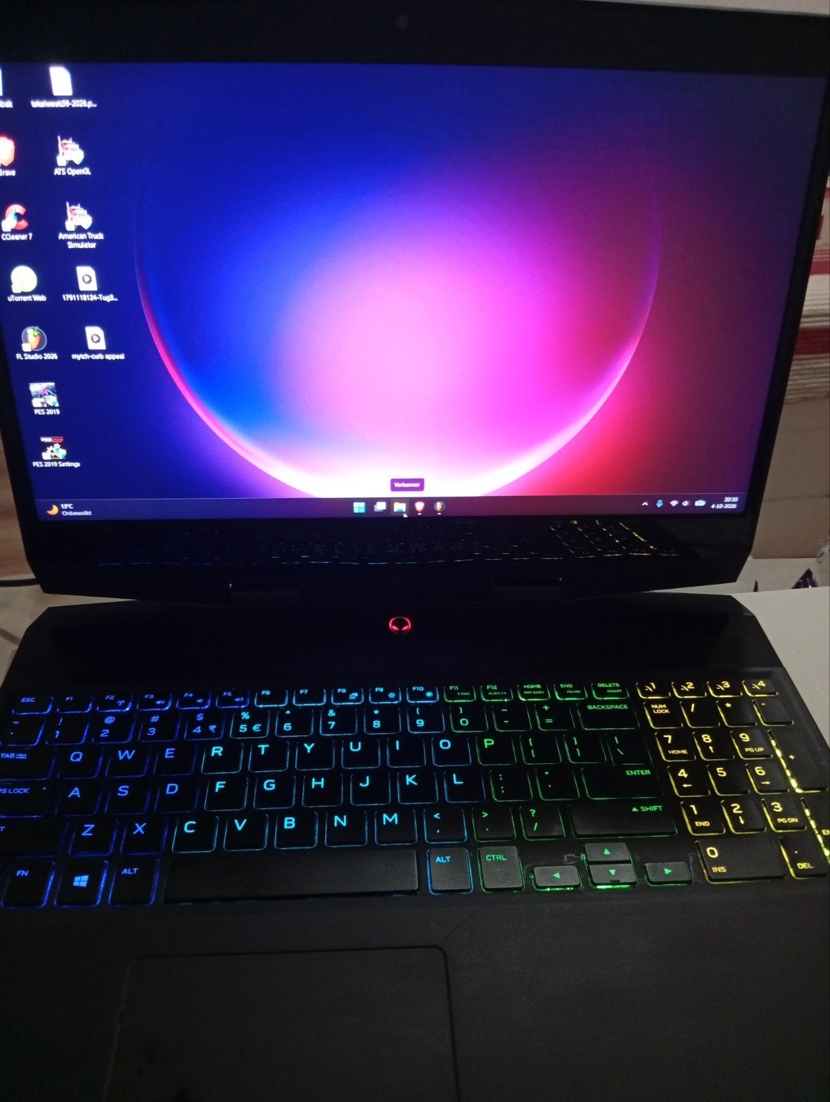 Alienware m15 Gaming Laptop - i7-8750H, RTX 2060, 32GB RAM, Computers en Software, Ophalen, Gebruikt, Met videokaart, 2 tot 3 Ghz