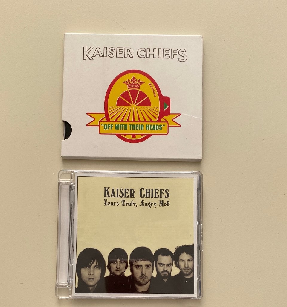 Kaiser Chiefs - off with their heads & Yours Truly angry mob, Ophalen of Verzenden, Zo goed als nieuw, Pop