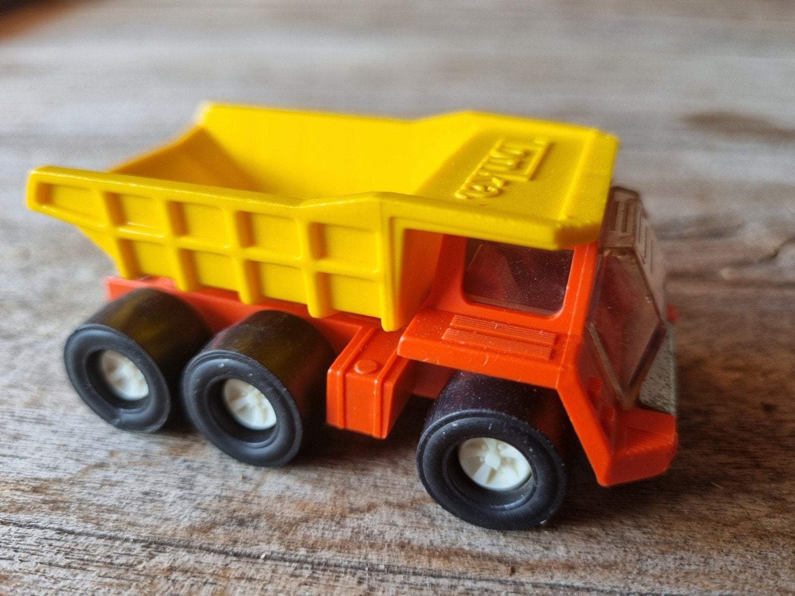 Tonka kiepwagen speelgoedauto, Ophalen of Verzenden, Gebruikt