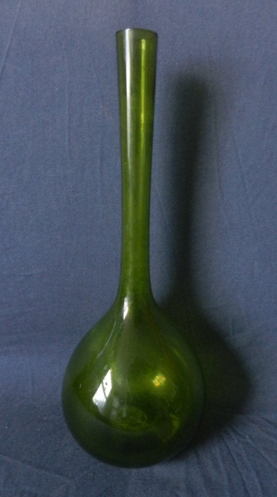 Groen glazen zgn Bulb vase door Gullaskruf ontw A Percy 33 h, Vaas, Ophalen of Verzenden, Groen, 33 cm