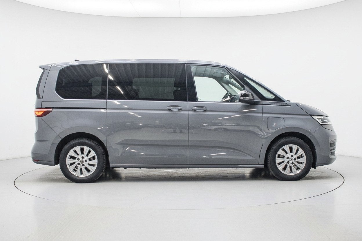 Volkswagen MULTIVAN 1.4 eHybrid L1H1 Life Business|Carplay|C, Auto's, Stof, Gebruikt, 150 pk, 7 stoelen