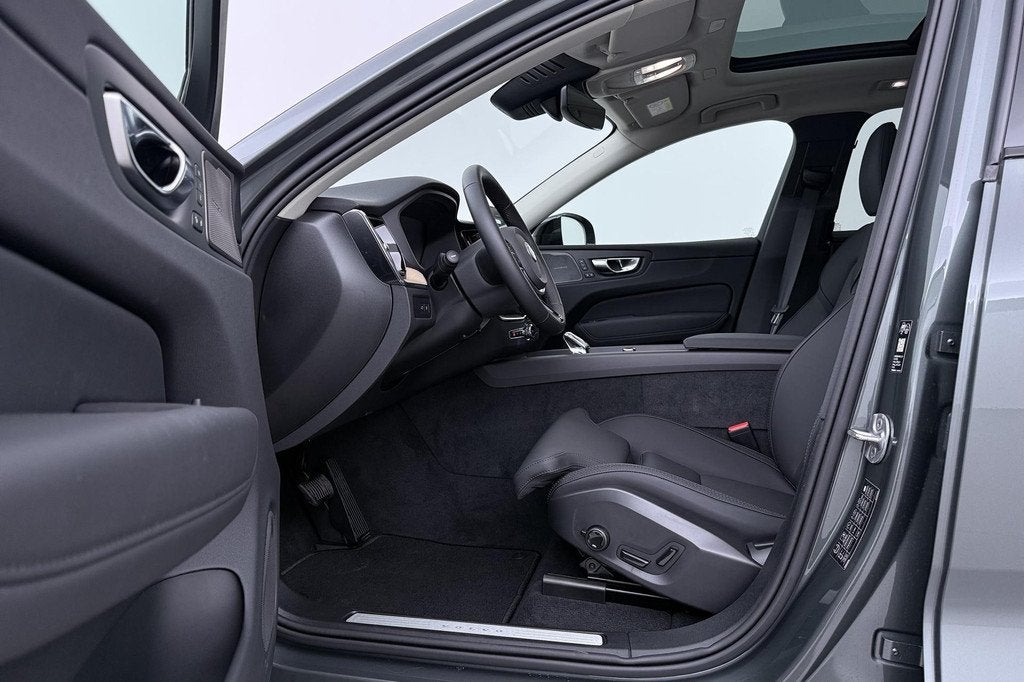 Volvo XC60 T8 Plug-in hybrid Plus Dark | ACC | Panoramadak |, Automaat, Gebruikt, Euro 6, 4 cilinders