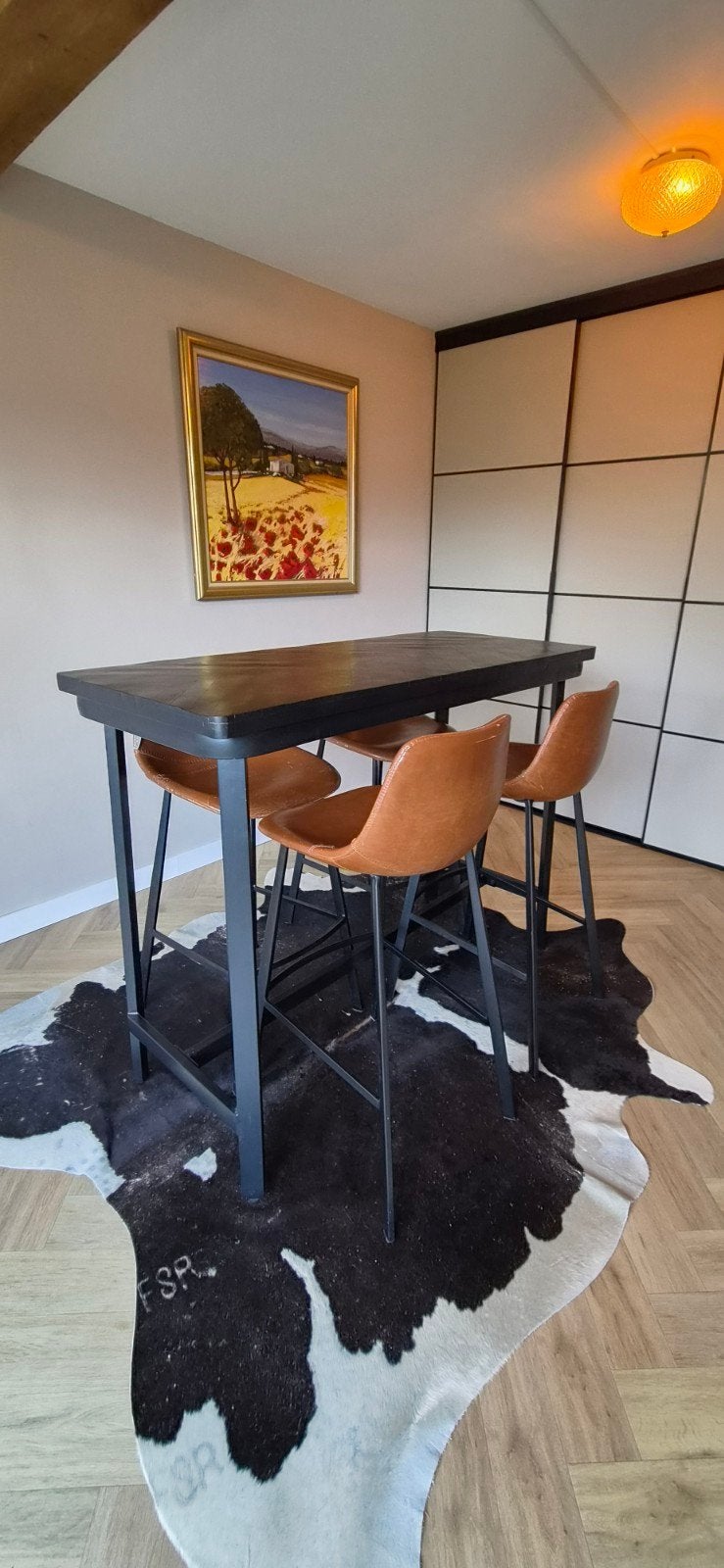 Dutch Bone barkrukken cognac met zwarte bartafel visgraat, Hout, Gebruikt, Met voetsteun, Ophalen of Verzenden