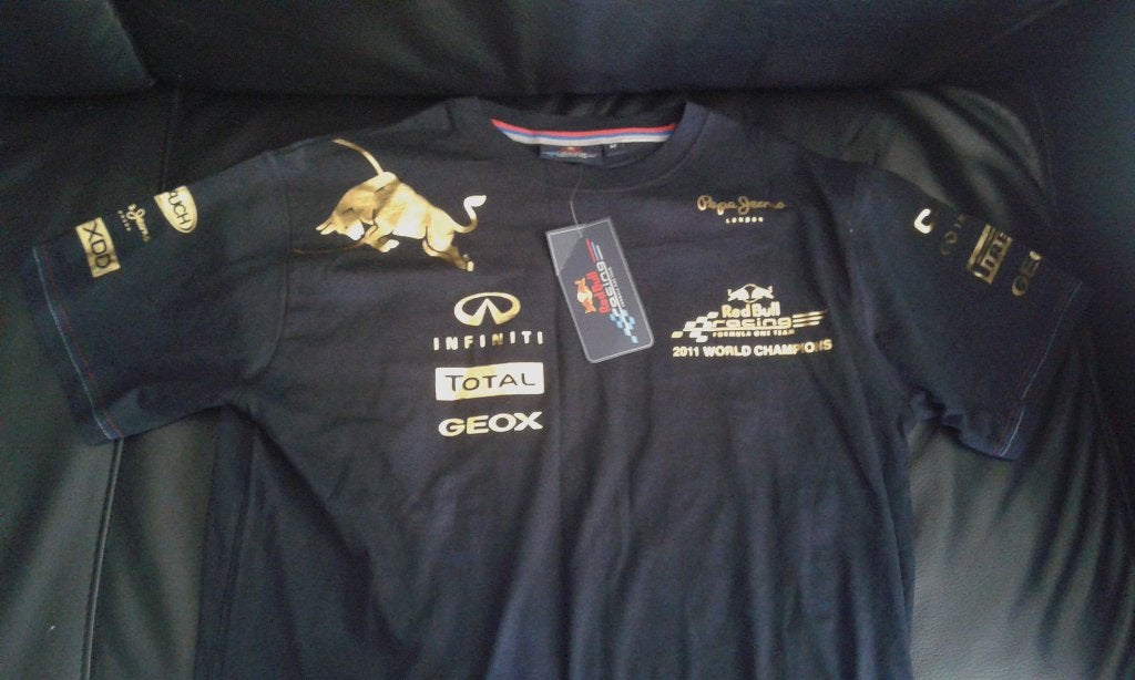 Puma Red Bull Racing F1 shirt 2011 zeldzaam maat M, Verzenden, Nieuw, Formule 1