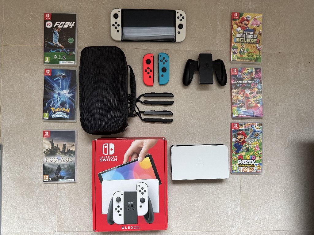 Nintendo Switch OLED + 6 spellen + accessoires, Spelcomputers en Games, Games | Nintendo Switch, Overige genres, Ophalen of Verzenden