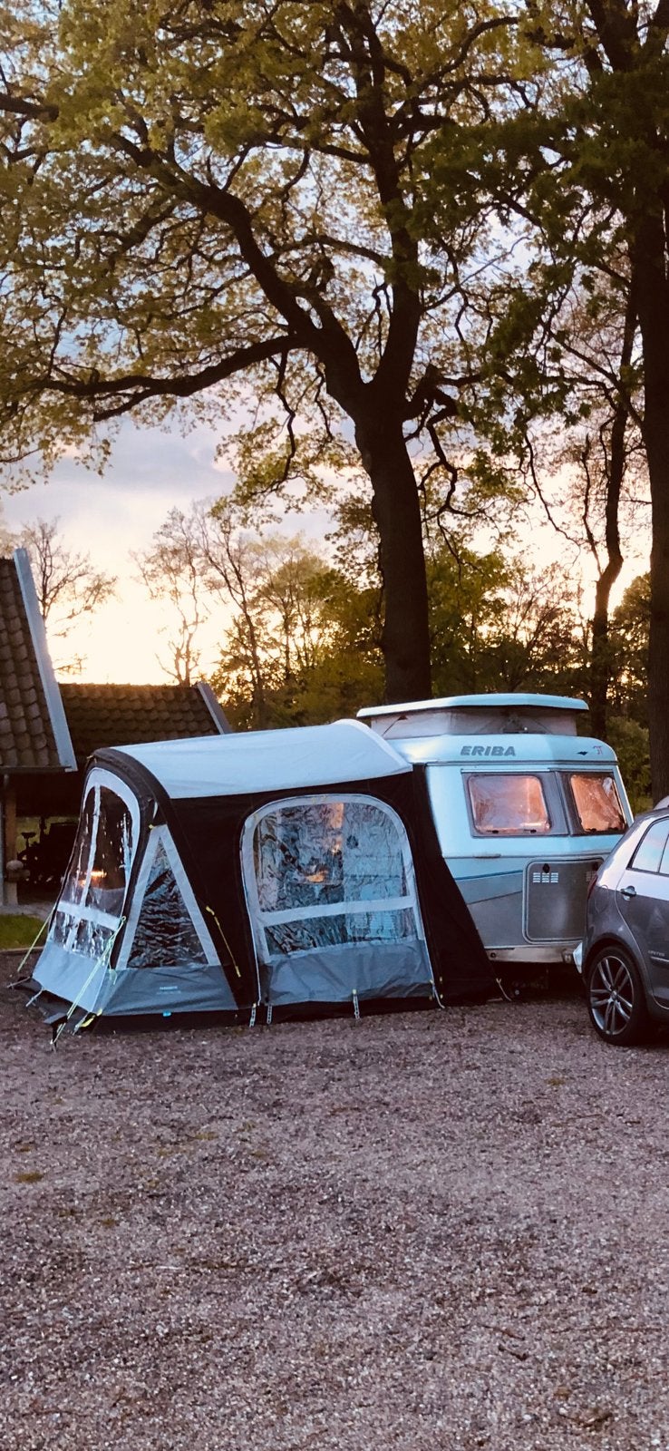 Eriba Touring GT 320 Pan familia (nieuwe tent), Caravans en Kamperen, Rondzit, 750 - 1000 kg, Particulier, 4 tot 5 meter