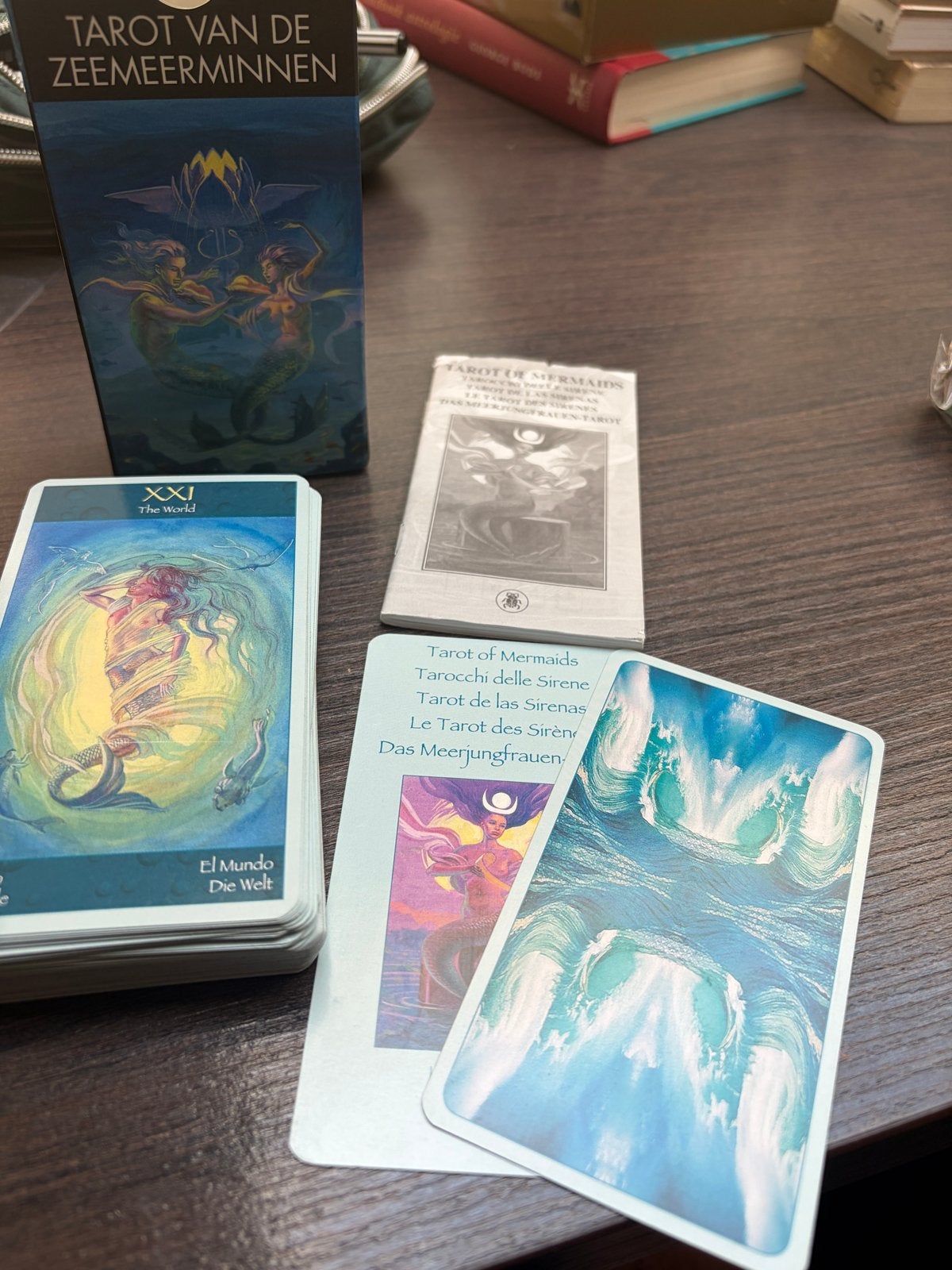 Tarot van de Zeemeerminnen - Kaarten en boekje, Verzamelen, Ophalen of Verzenden