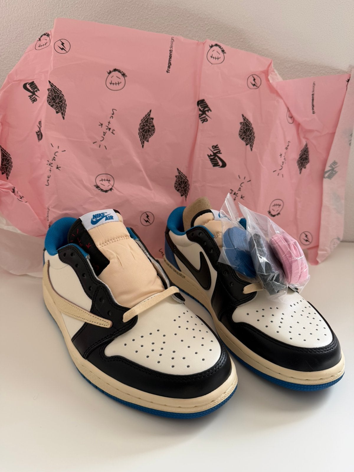 Nike Air Jordan 1 Low Travis Scott Fragment, Ophalen of Verzenden, Nieuw, Overige kleuren, Sneakers of Gympen