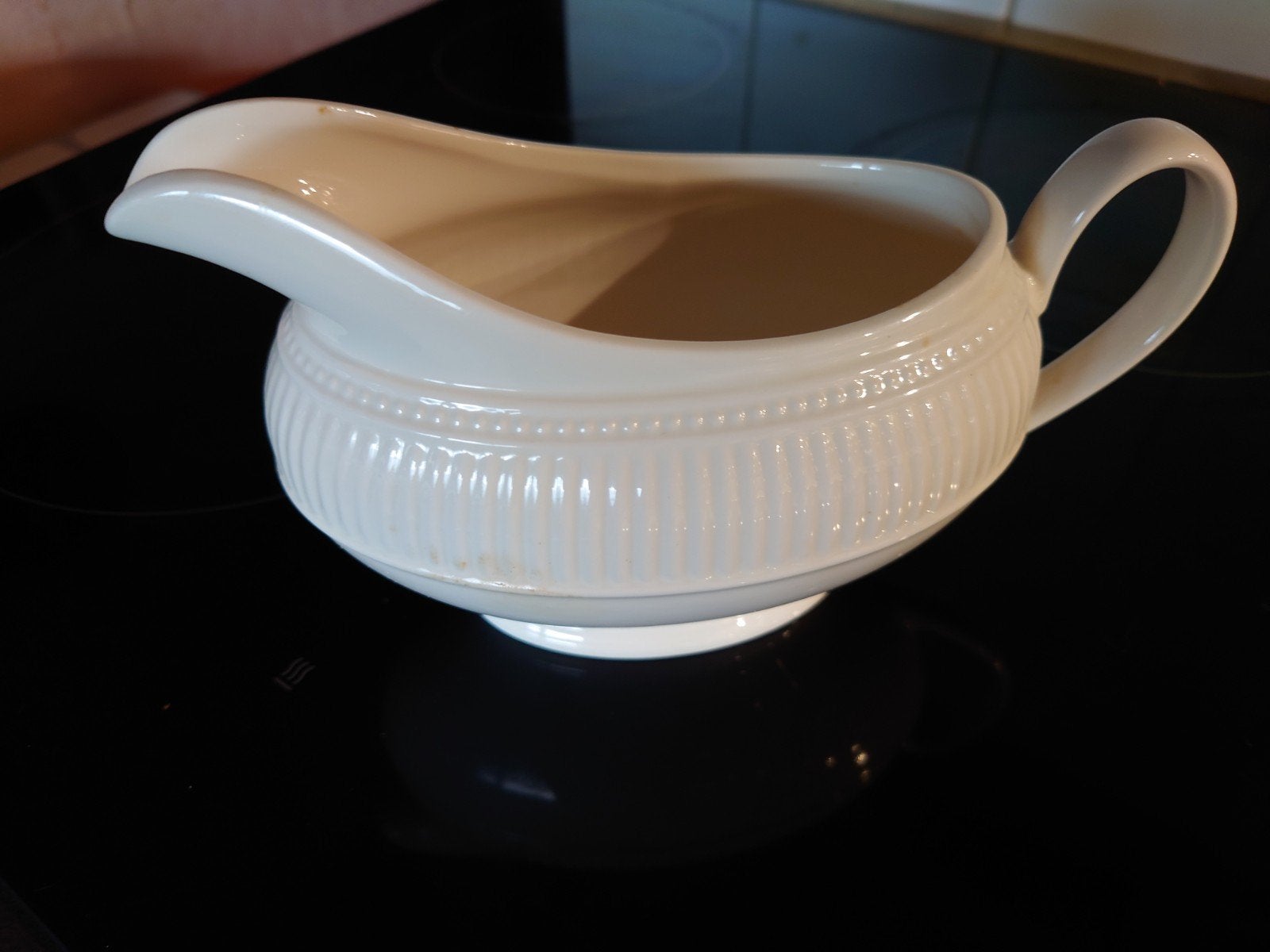 Wedgwood Windsor Juskom - 20cm met oor, 9cm hoog, Ophalen