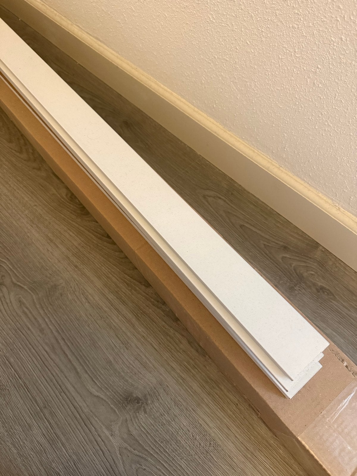 11 stuks Nieuwe MDF plinten, wit, 240 cm, Ophalen, Nieuw, Mdf, 250 cm of meer