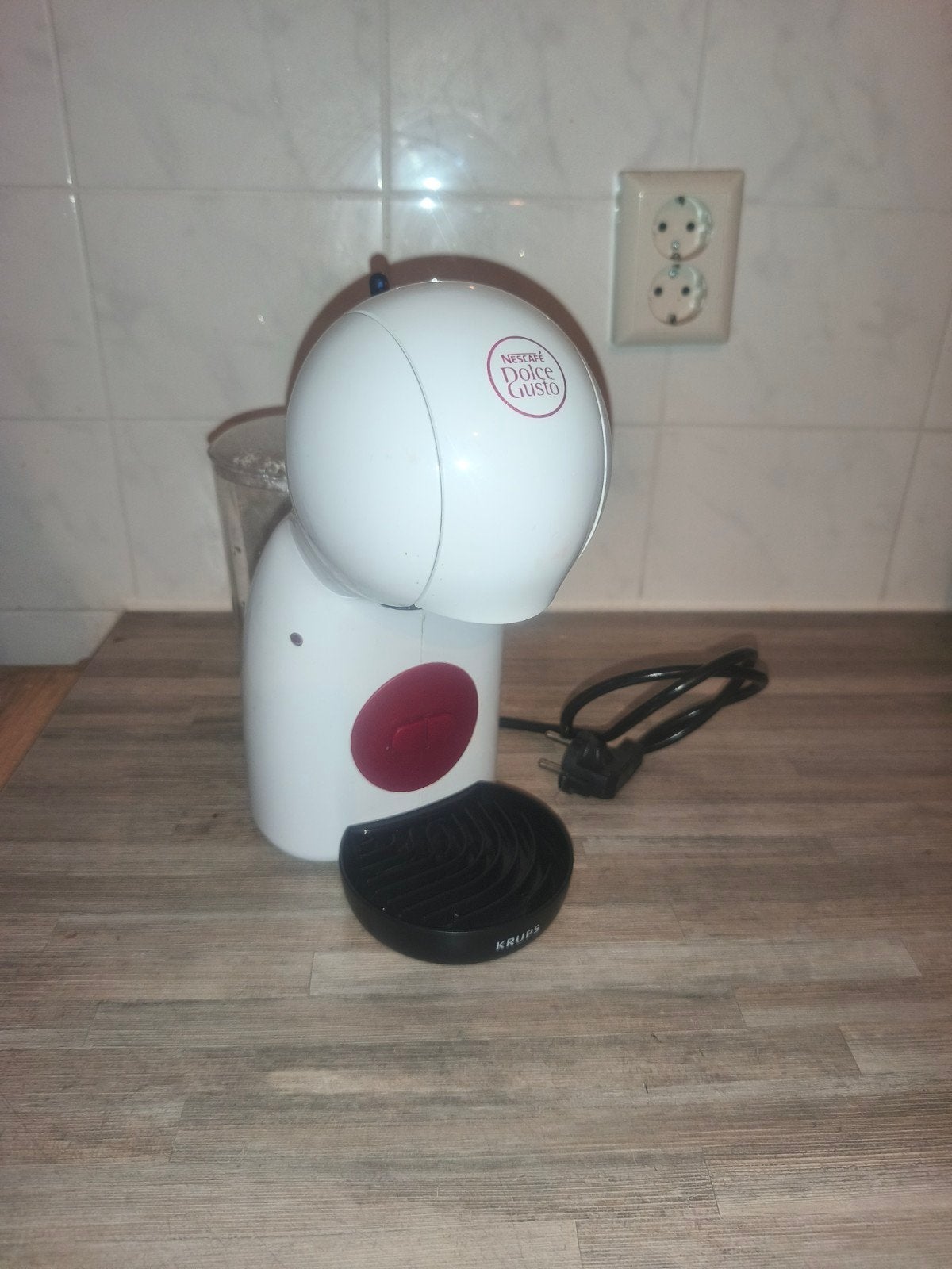 Dolce Gusto apparaat, Witgoed en Apparatuur, Ophalen, Gebruikt, Koffiemachine, Afneembaar waterreservoir