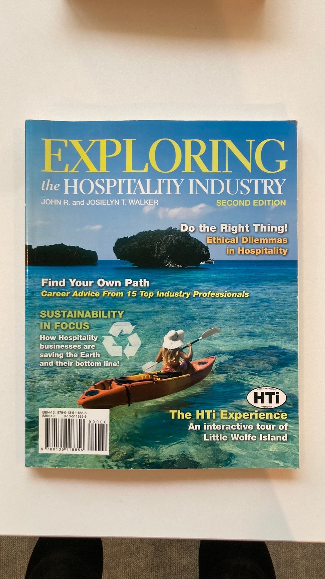 GRATIS Exploring the Hospitality Industry, Ophalen, Beta, Zo goed als nieuw, HBO