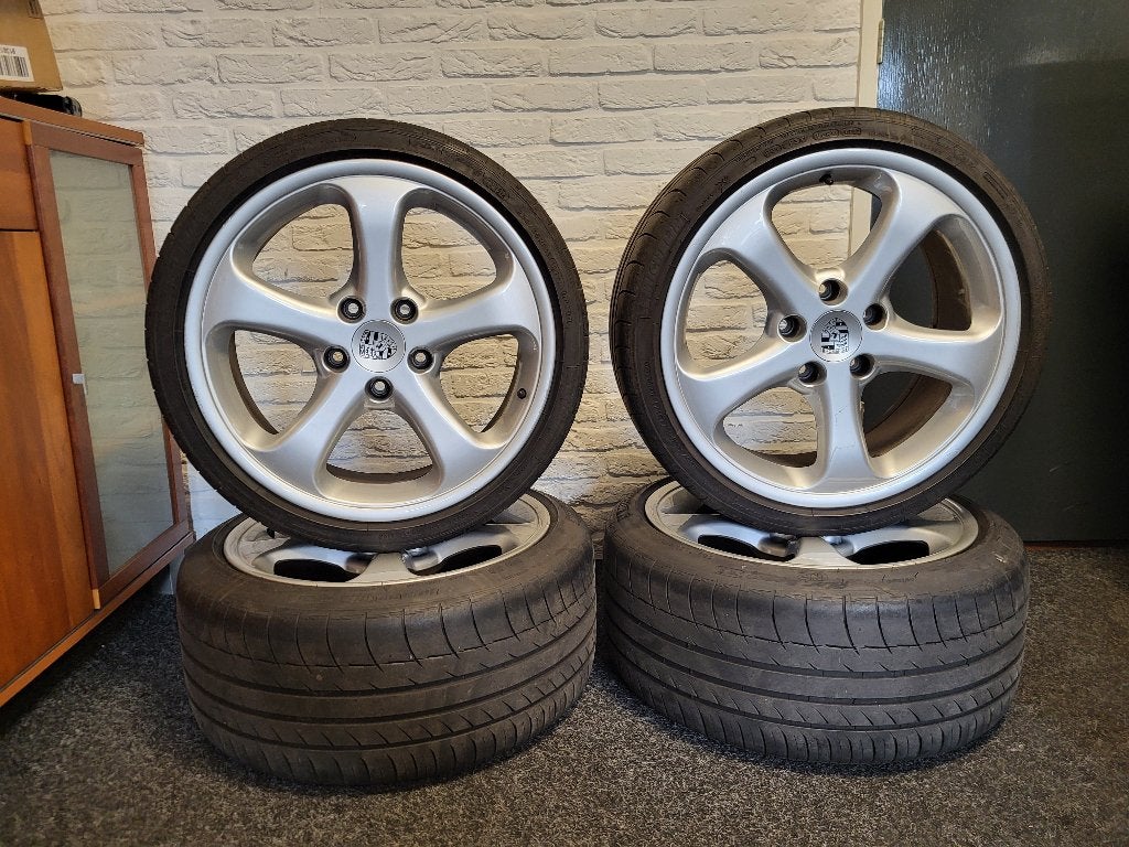 19 inch Techart velgen voor Porsche met Michelin 265/65R19, 19 inch, Gebruikt, 265 mm, Banden en Velgen