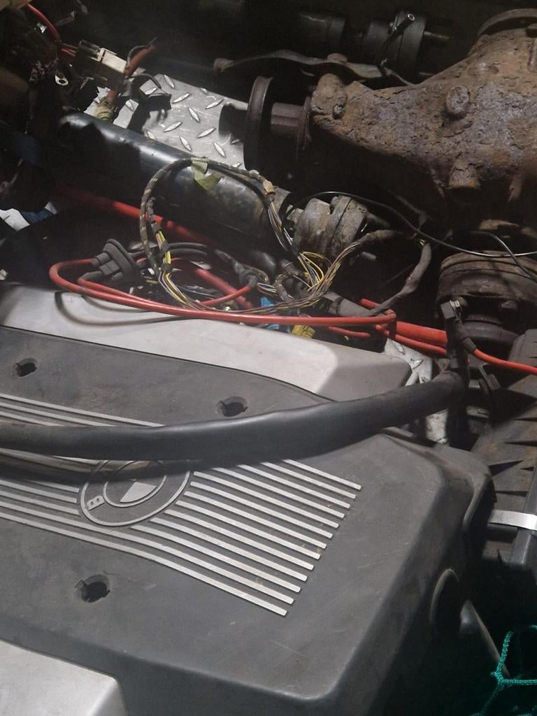 M60b30 met 5 versnellingsbak, Ophalen of Verzenden