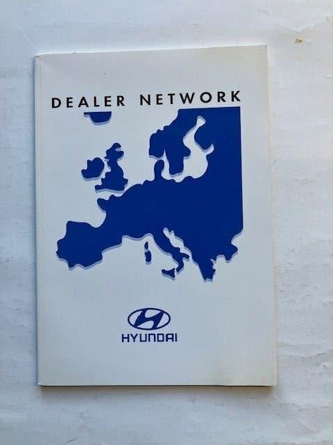 Hyundai Dealer Netwerk Boekje 2001 - Europa, Auto diversen, Handleidingen en Instructieboekjes, Ophalen of Verzenden