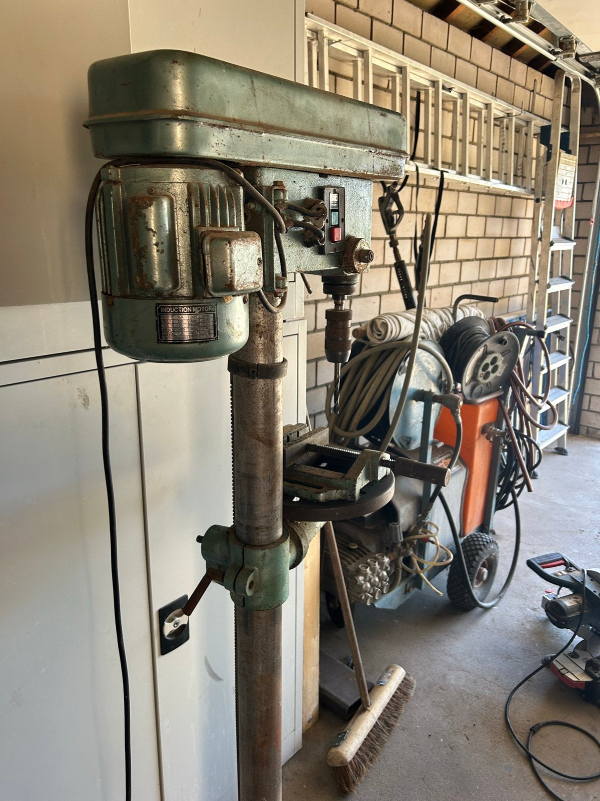 Fremark Kolomboormachine 16mm 12 snelheden, Doe-het-zelf en Verbouw, Gereedschap | Boormachines, Ophalen, Gebruikt, 400 tot 600 watt