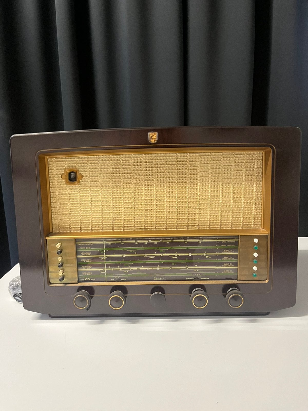 Oude Bakkeliete Philips Radio, Ophalen