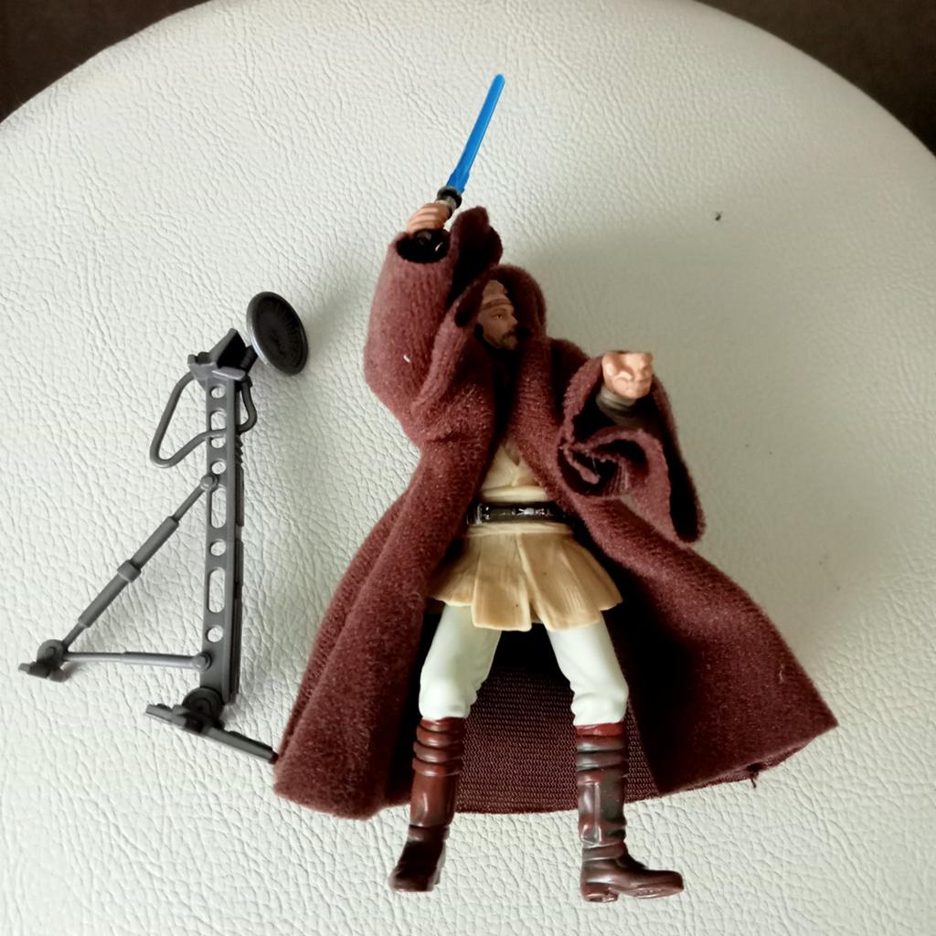 Star Wars Obi-Wan Kenobi actiefiguur met lichtzwaard, Verzamelen, Star Wars, Ophalen of Verzenden, Zo goed als nieuw, Actiefiguurtje