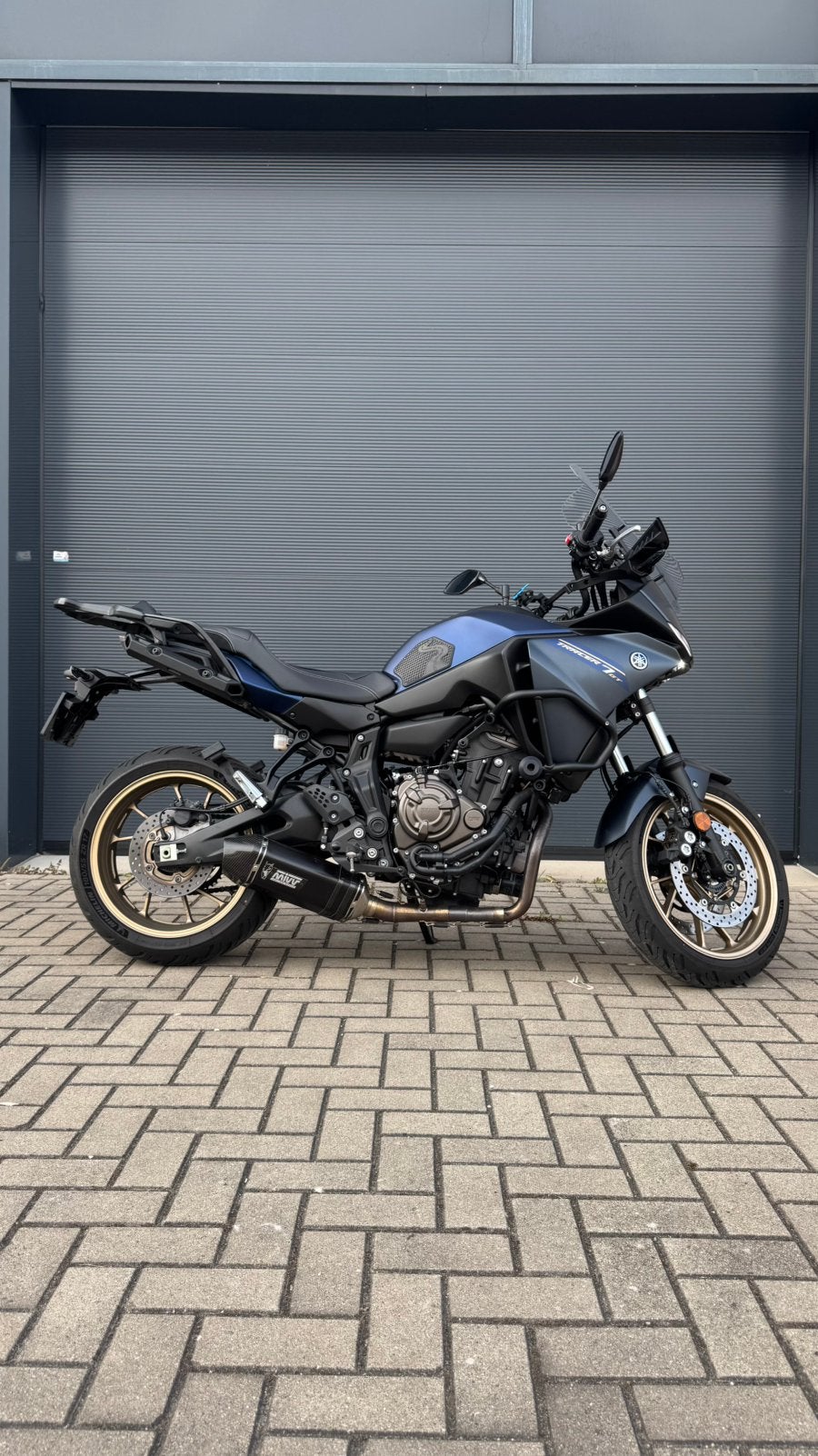Yamaha Tracer 7 GT 2024 – Full | 5600 km | 5 jaar garantie, Motoren, Particulier, Toermotor, 689 cc, Handgeschakeld