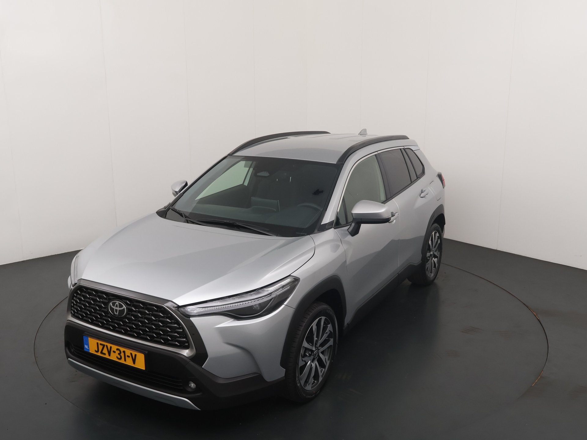 Toyota Corolla Cross Hybrid 140pk Dynamic | Adapt. Cruise |, Stof, Gebruikt, 4 cilinders, Bedrijf