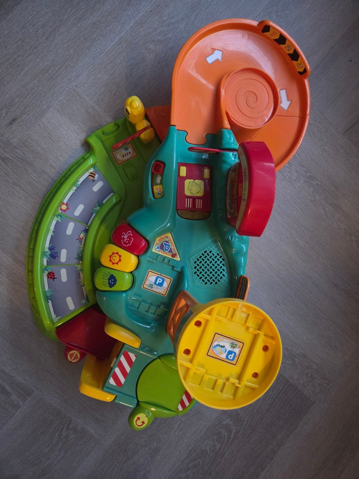 Toet toet auto garage., Ophalen, 2 tot 4 jaar