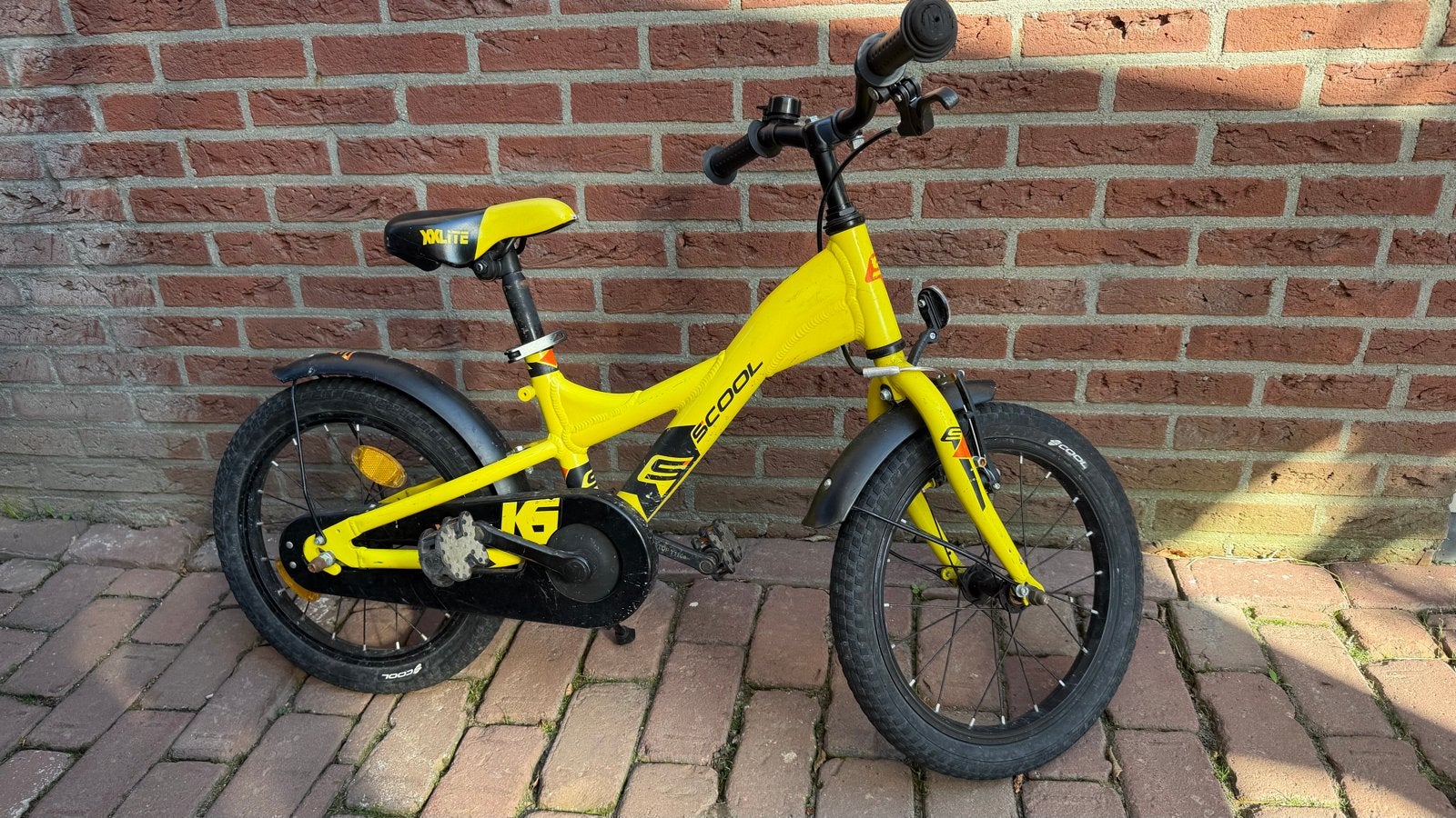 S'COOL Xlite 16 inch kinderfiets - Geel, Ophalen, Gebruikt, Terugtraprem, 16 tot 20 inch