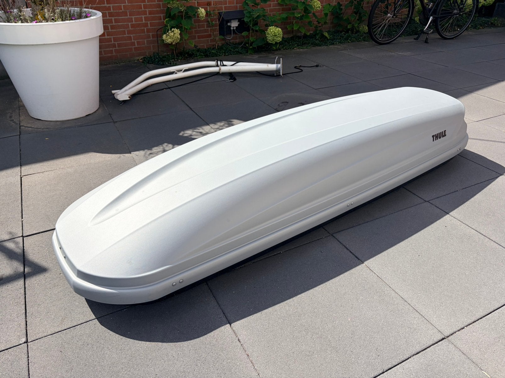 Nette Thule Evolution 700 skibox / dakkoffer – 470L, Ophalen, Gebruikt