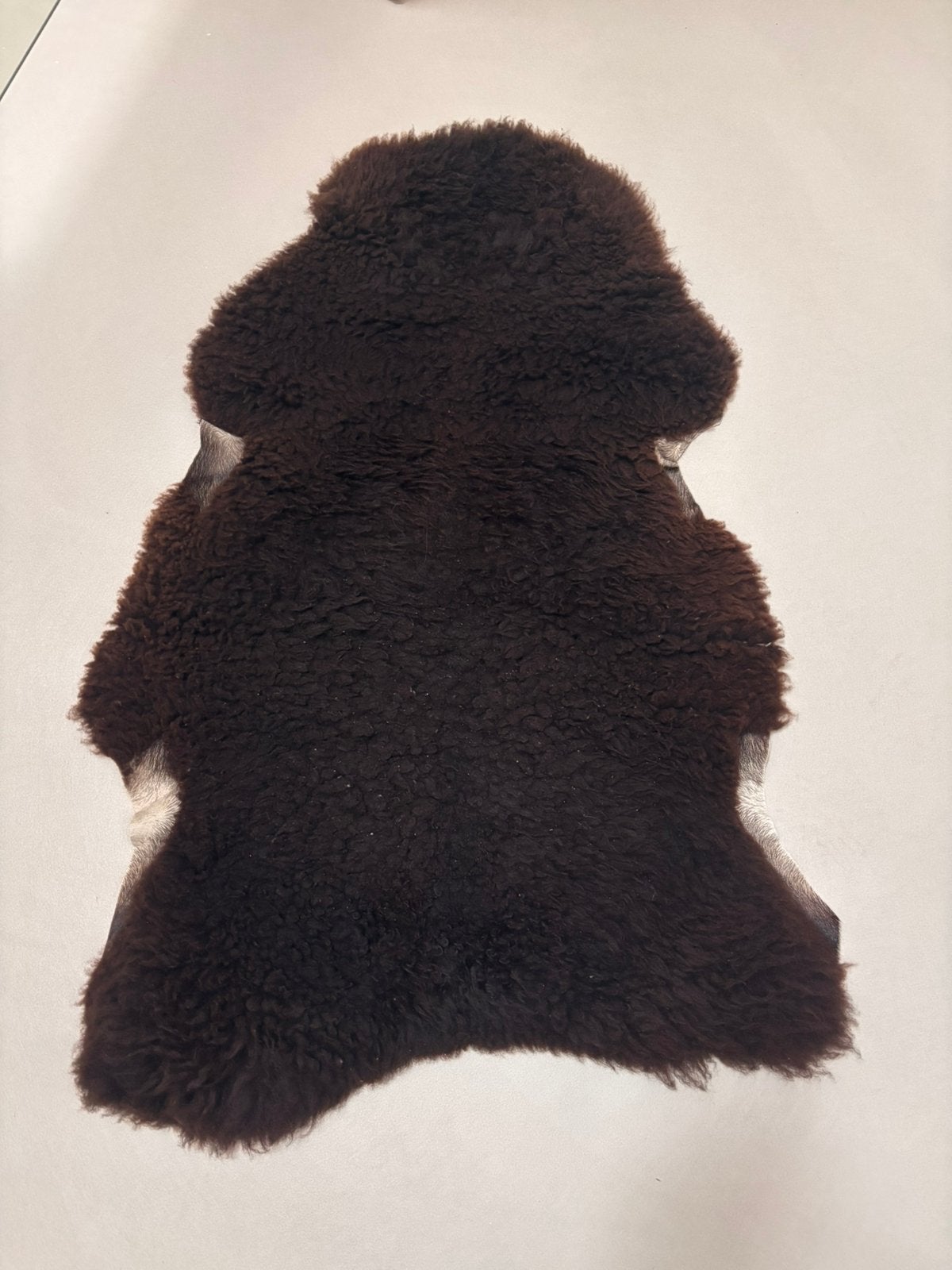 Schapenvacht donkerbruin 108x72 cm, 108 cm, Gebruikt, Wol, Ophalen of Verzenden