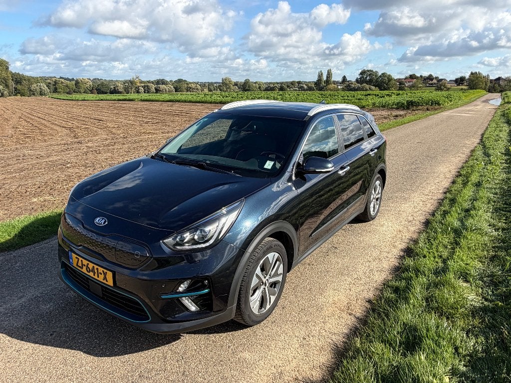 Kia Niro ExecutiveLine 64 kWh | Leder | JBL | Warmtepomp, Auto's, Zwart, 1712 kg, Blauw, Elektrisch