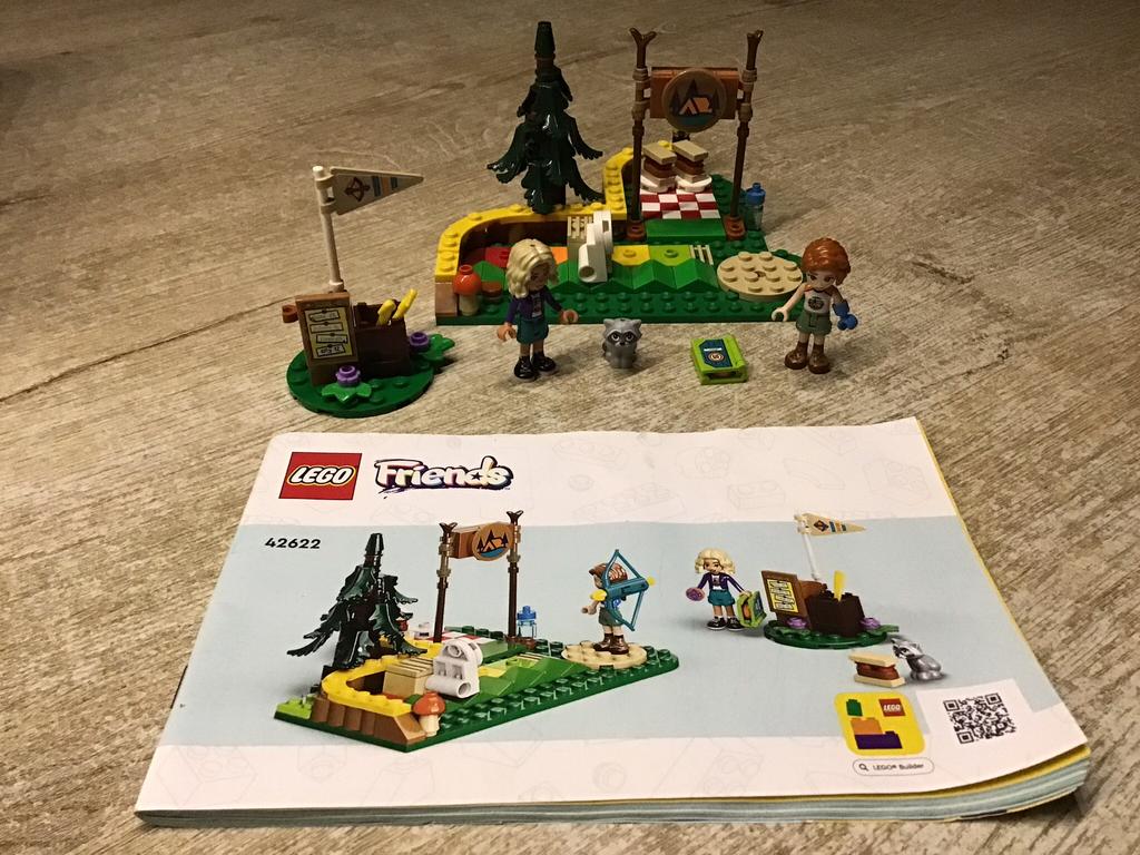 Lego friends Avonturenkamp boogschieten 42622, Ophalen of Verzenden, Zo goed als nieuw