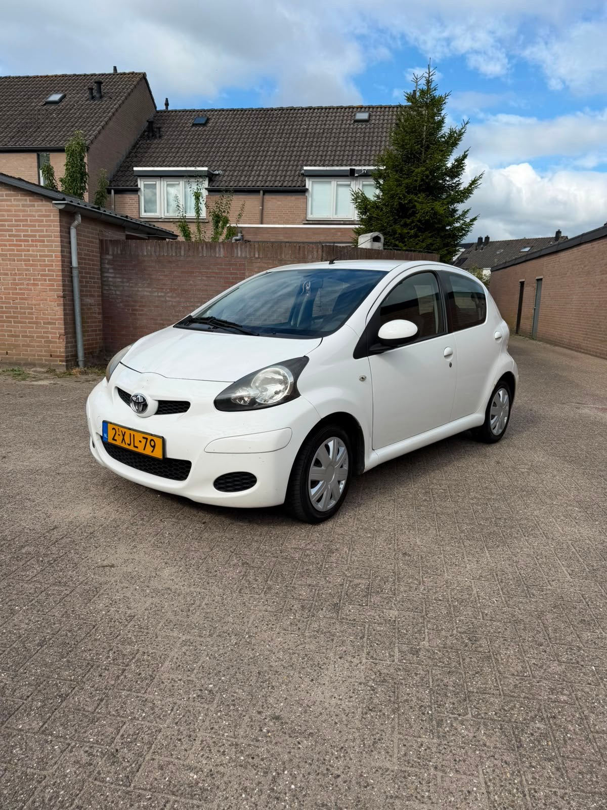 Toyota aygo 1.0 5 deurs lage km stand, Particulier, Te koop