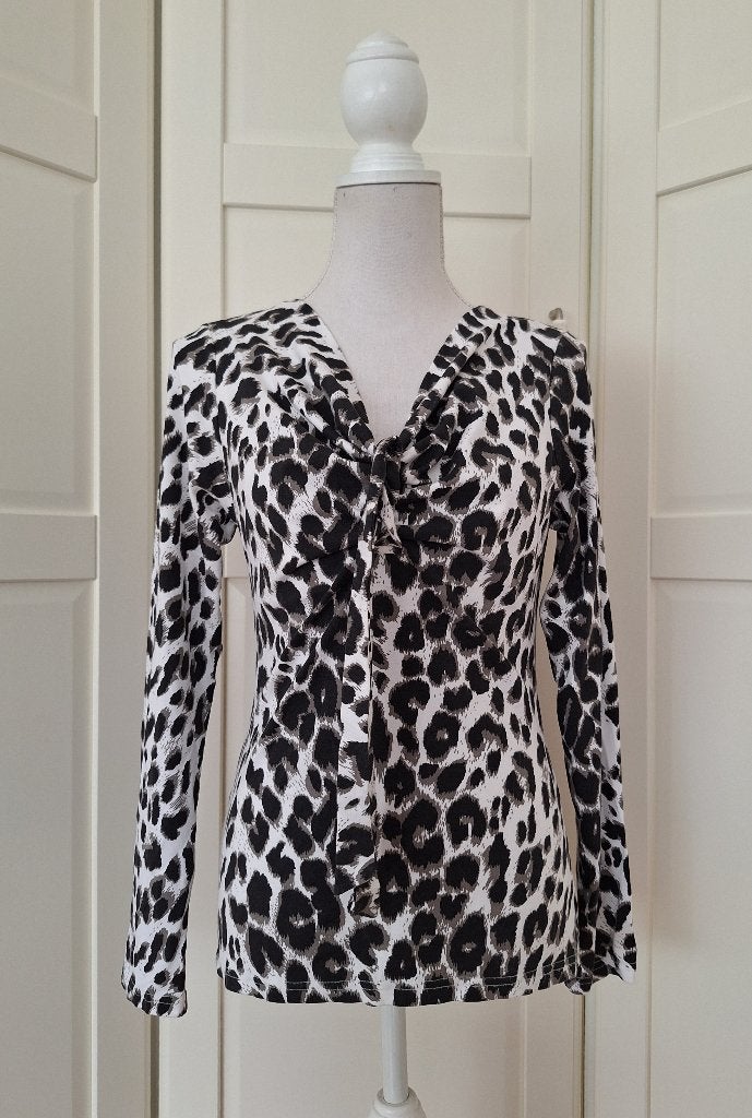Juffrouw Jansen zgan panter leopard top L (valt als M/L), Wit, Maat 42/44 (L), Ophalen of Verzenden, Zo goed als nieuw