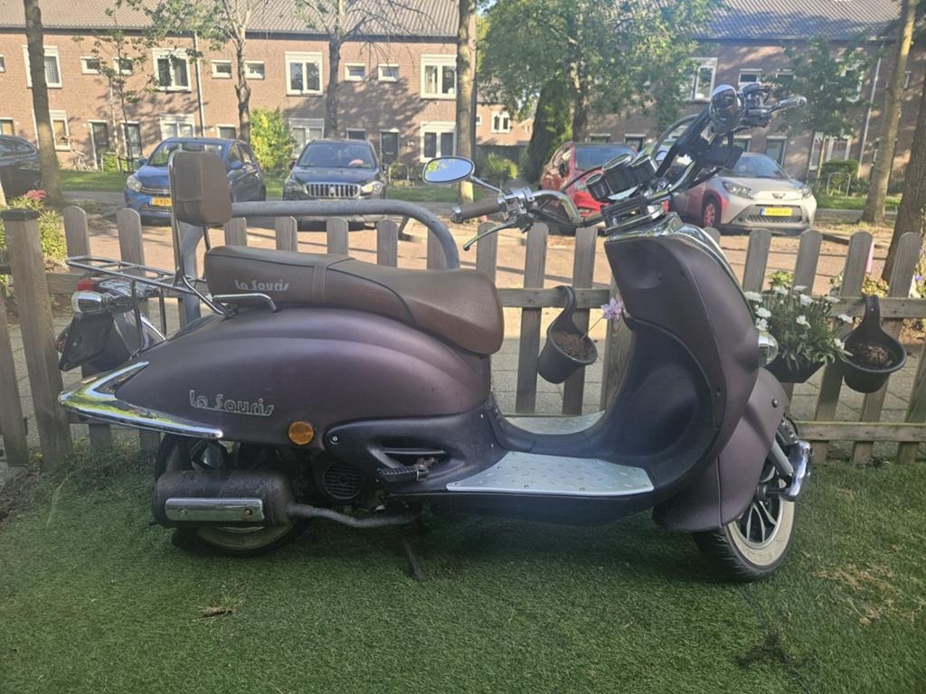 Mooi retro scooter La Souris klusscooter, Ophalen of Verzenden, Benzine, Overige merken