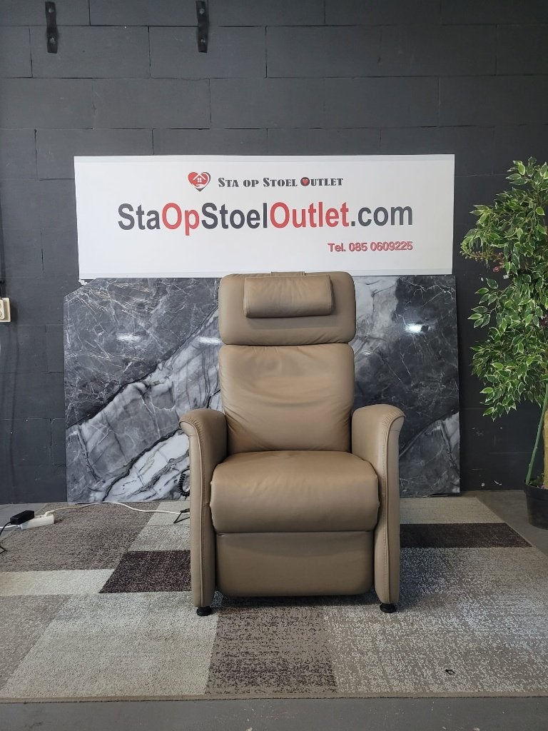Staopstoel Prominent Leder Taupe, Minder dan 75 cm, Leer, Ophalen of Verzenden, Zo goed als nieuw