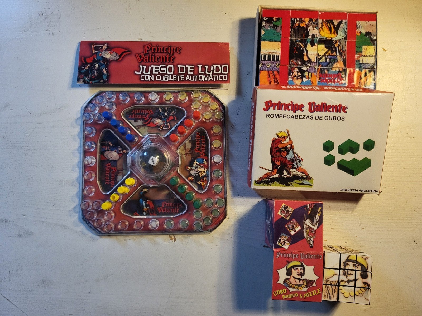 prins prince valiant 3 spellen., Hobby en Vrije tijd, Denksport en Puzzels, Ophalen of Verzenden, Minder dan 500 stukjes, Zo goed als nieuw