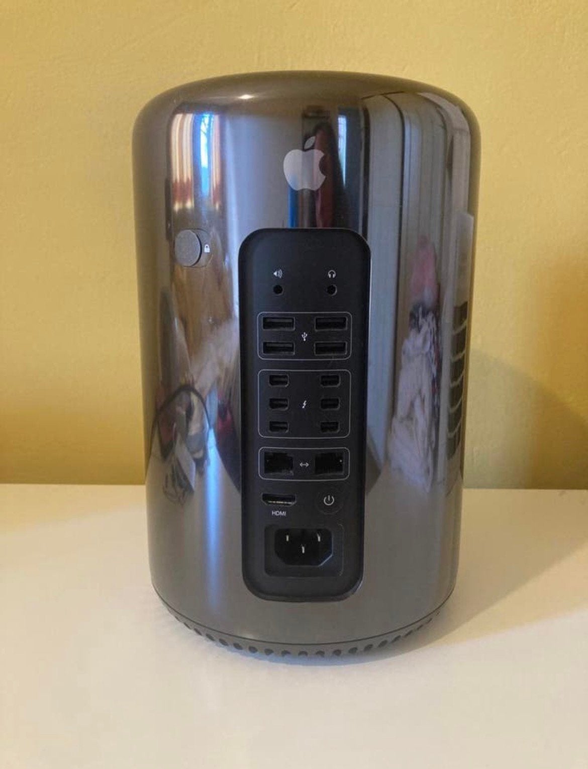 Mac pro (late 2013), Computers en Software, Apple Desktops, Gebruikt, Mac Pro, SSD, 3 tot 4 Ghz, 32 GB, Ophalen