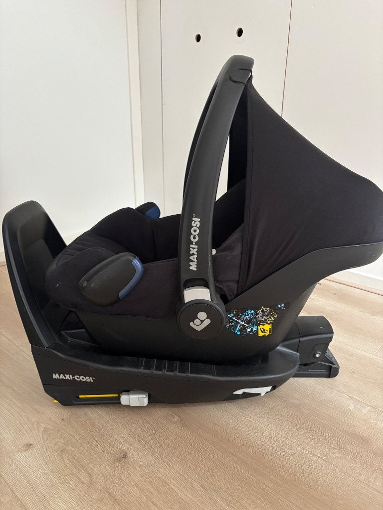 Maxi cosi + familyfix 2, Kinderen en Baby's, Autostoeltjes, Ophalen, Gebruikt, Isofix, 0 t/m 13 kg