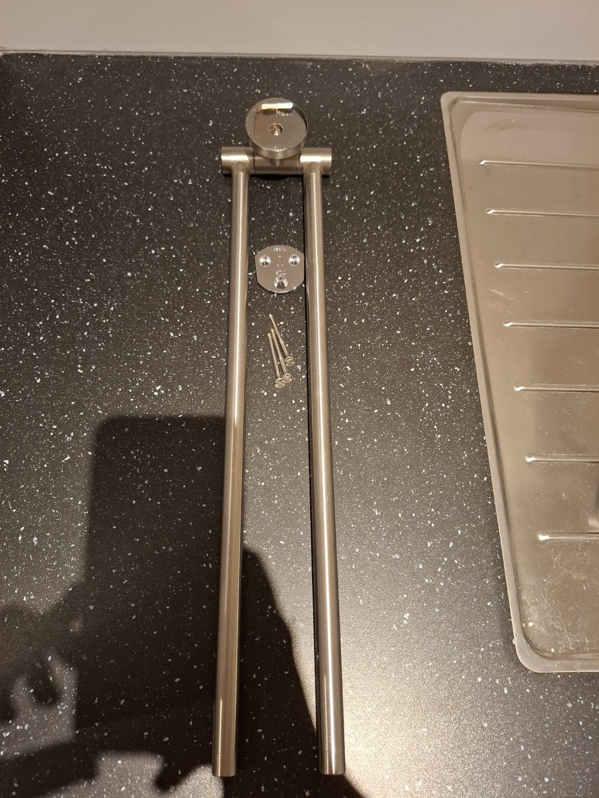 Tiger dubbele handdoek beugel, Ophalen of Verzenden, Zo goed als nieuw, Rvs, Overige typen