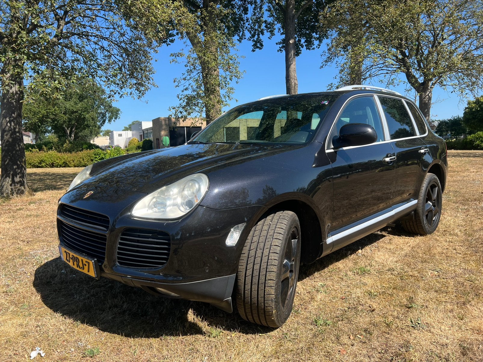 Porsche Cayenne 4.5 Turbo S Tiptronic 2004 Zwart OPKNAPPER, Auto's, Porsche, Automaat, Cayenne, 8 cilinders, Zwart