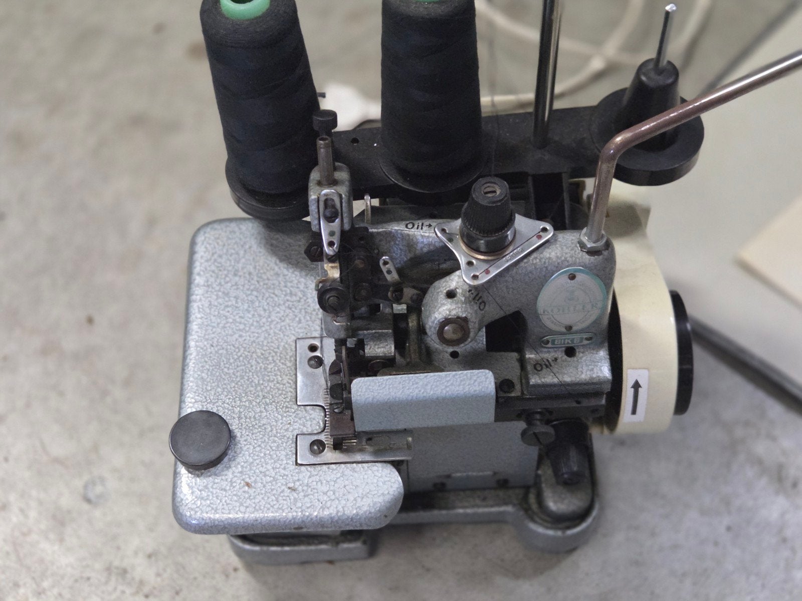 Köhler Overlockmachine Model 81 K 6 met Handleiding, Ophalen of Verzenden, Lockmachine, Overige merken
