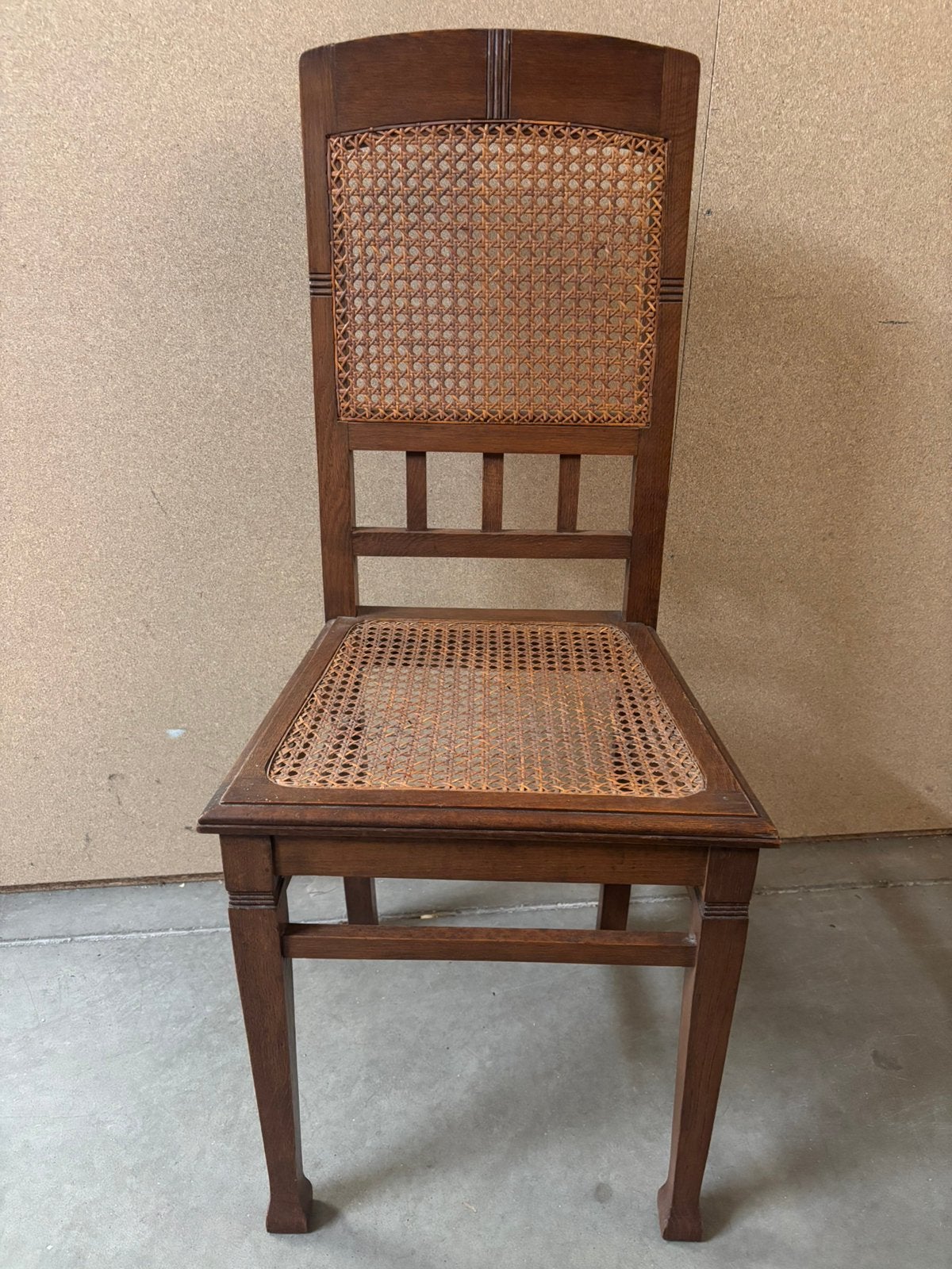 Vintage brocante houten stoel, Huis en Inrichting, Stoelen, Ophalen, Studio Larilo, Bruin, Zo goed als nieuw