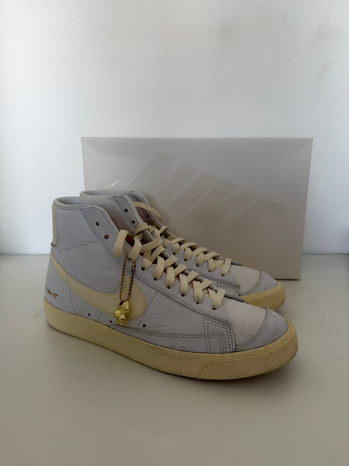 Nike blazer mid popcorn, Ophalen of Verzenden, Zo goed als nieuw, Wit