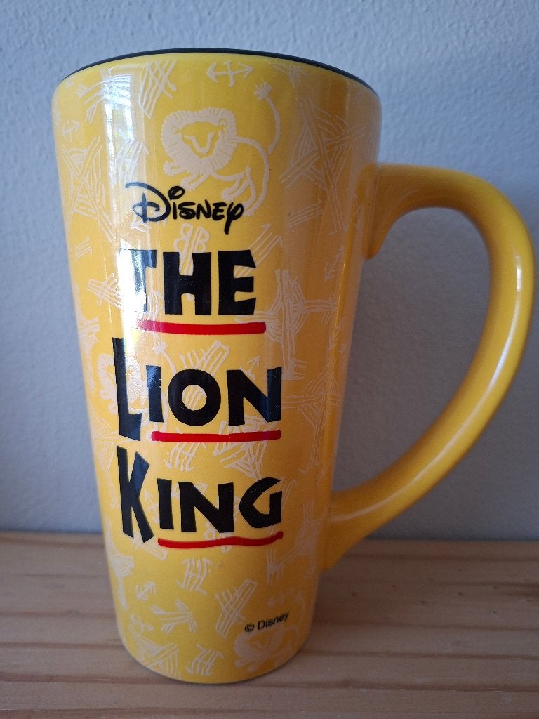 Disney The Lion King - The Musical Tall Latte Mug 16 OZ, Nieuw, Overige stijlen, Aardewerk, Mok