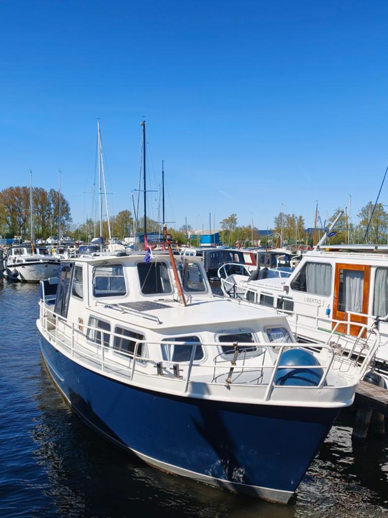 Brabant Kruiser 10 meter staal vakantie klaar, 10 m, Koelkast, Diesel, Motorjacht