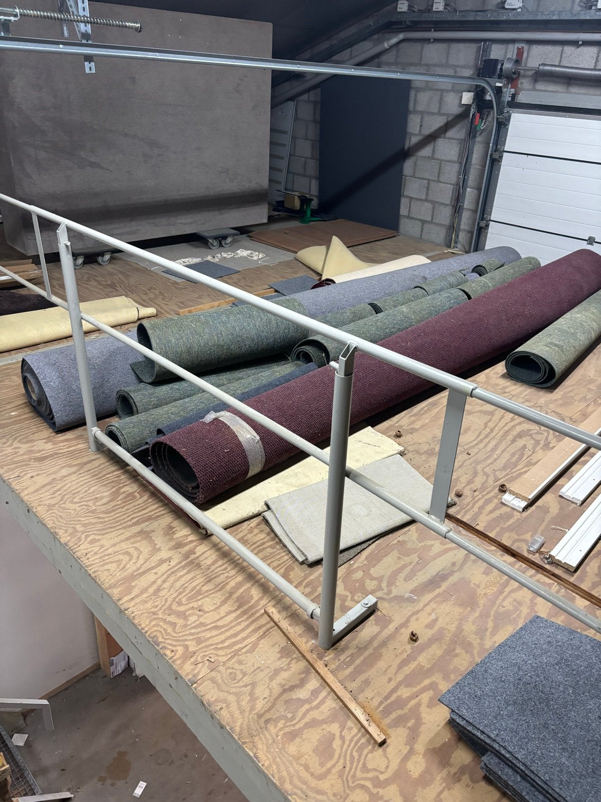 Diverse tapijtrollen en tapijttegels - Verschillende kleuren, Gebruikt, 100 tot 150 cm, 200 cm of meer, Ophalen of Verzenden