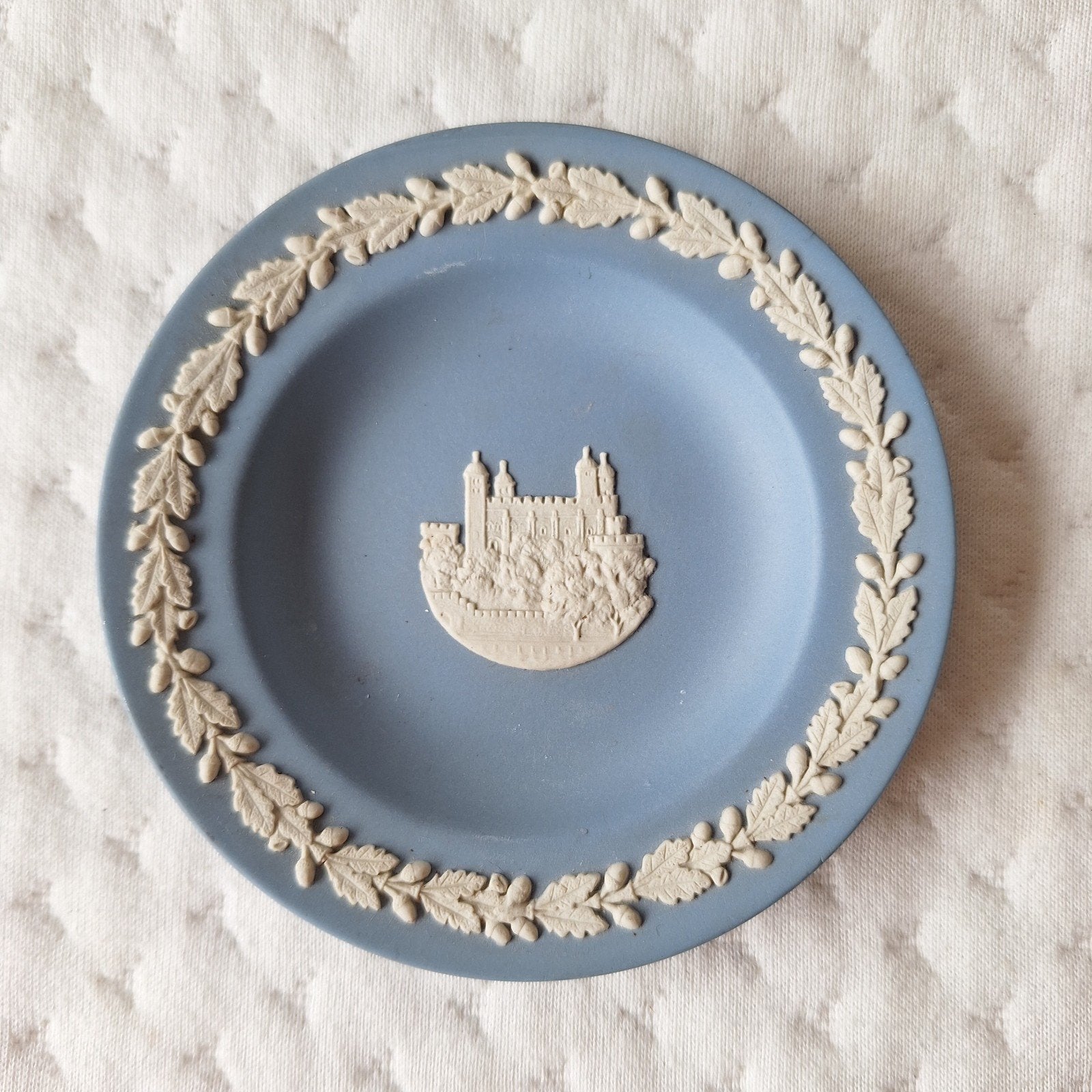 Wedgwood Jasperware schotel met Tower of London, Ophalen of Verzenden