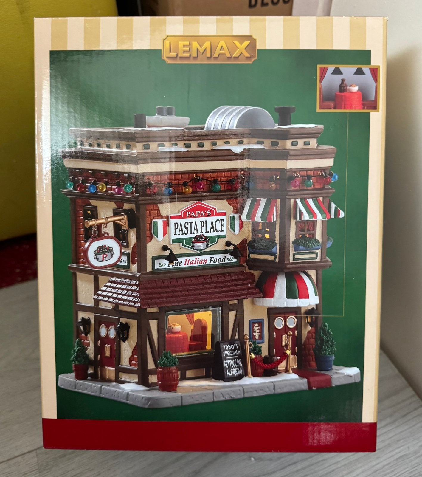 Lemax Papa's Pasta Place (retired), Diversen, Ophalen, Zo goed als nieuw