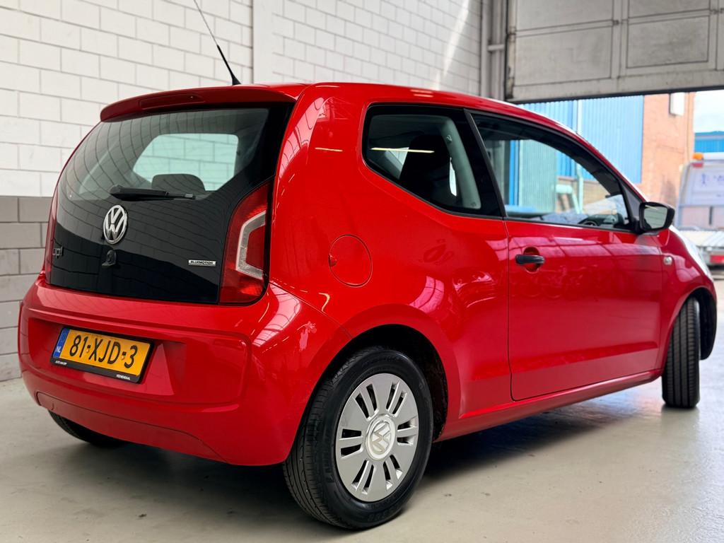Volkswagen Up! 1.0 take up! BlueMotion, Auto's, Volkswagen, Voorwielaandrijving, Euro 5, Stof, Gebruikt