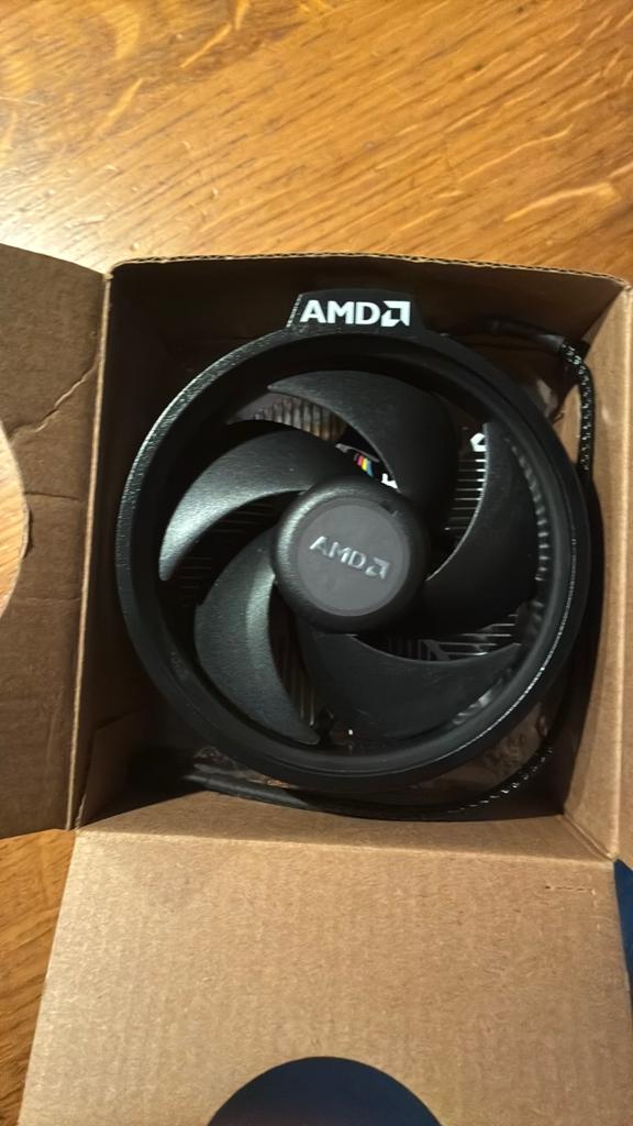 Amd stock cooler, Ophalen of Verzenden, Zo goed als nieuw, Luchtkoeling