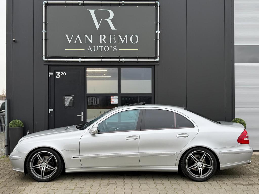 Mercedes-Benz E-klasse E240 Avantgarde|Camera|Schuifdak|Stoe, Automaat, Achterwielaandrijving, Gebruikt, Zwart